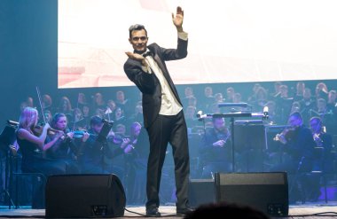 Kiev, Ukrayna - 22 Kasım 2018: Senfoni Orkestrası Şef Andrey Chernyi National Palace of Arts 