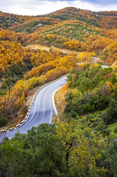 Estrada Curva Pitoresca Montanha Outono Vista Cima Meteora Rocks Grécia — Fotografia de Stock