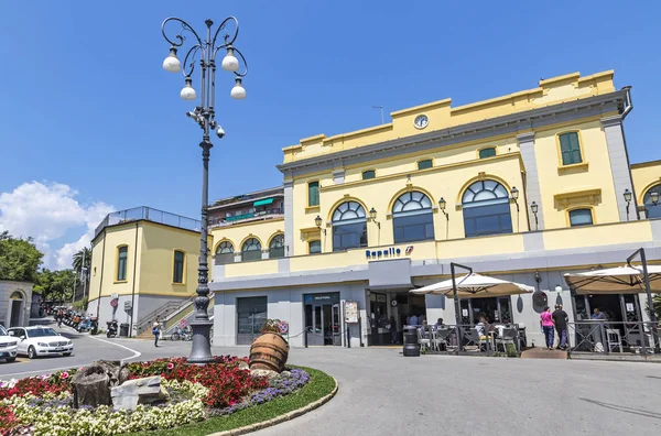 Rapallo Italien Juni 2016 Bau Des Bahnhofs Von Rapallo Befindet — Stockfoto