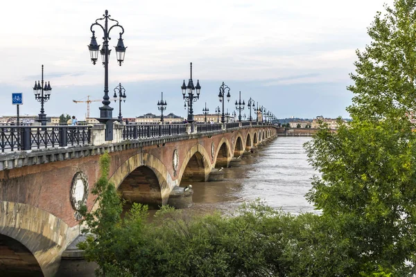 Pont Pierre Most Přes Řeku Garonne Městě Bordeaux Francie — Stock fotografie