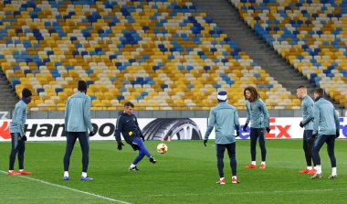 UEFA Avrupa Ligi. Dinamo Kiev v Chelsea. Maç öncesi eğitim