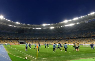UEFA Avrupa Ligi. Dinamo Kiev v Chelsea. Maç öncesi eğitim
