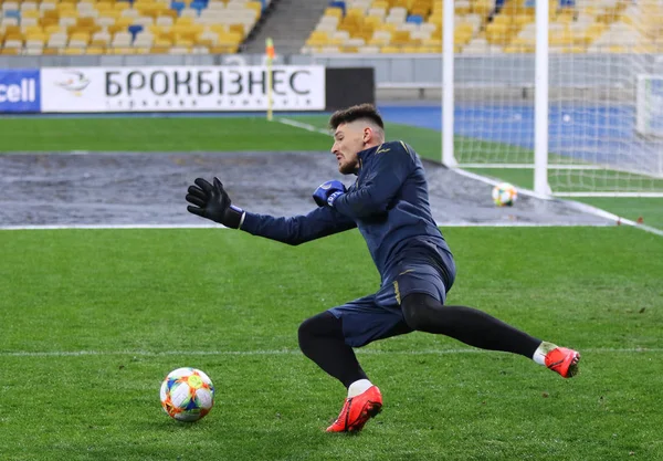 Sessione di allenamento della Nazionale di calcio ucraina a Kiev, Ukra — Foto Stock