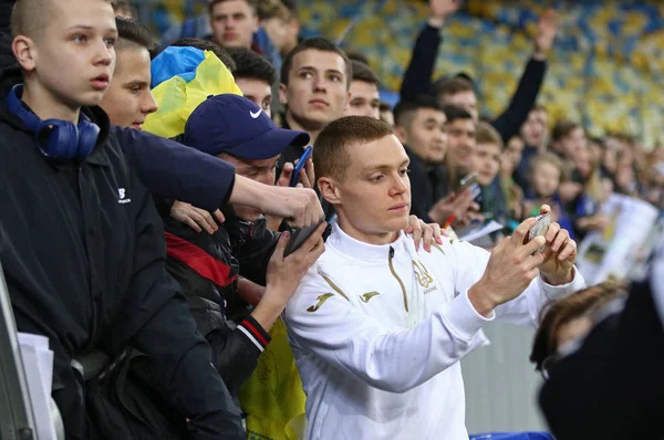 Session de formation de l'équipe nationale ukrainienne de football à Kiev, Ukra — Photo