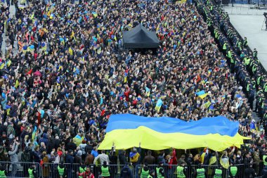 Kiev'de Ukrayna Cumhurbaşkanlığı Tartışması