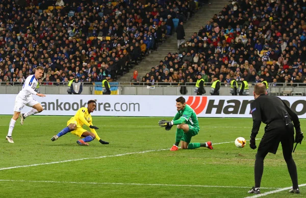 Uefa europa league: Dynamo Kiew gegen Chelsea — Stockfoto