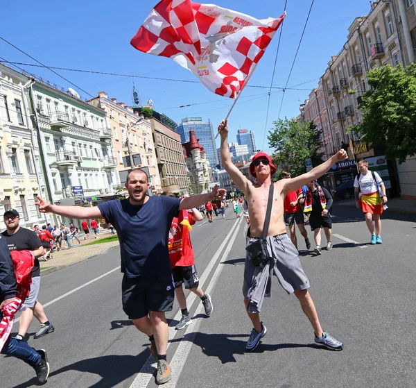 Fani Liverpoolu bawią się przed finały Ligi Mistrzów UEFA — Zdjęcie stockowe