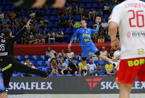 Ehf Euro 2020 Elemeleri hentbol oyunu Ukrayna v Danimarka — Stok fotoğraf