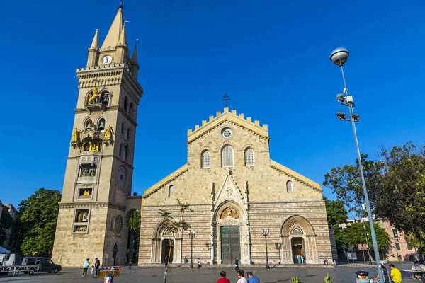 Katedrála Messiny (Duomo di Messina), Sicílie, Itálie — Stock fotografie