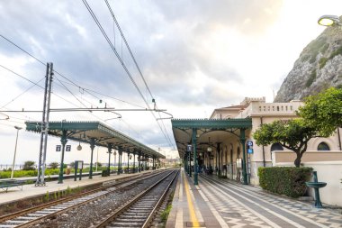 Taormina Giardini Naxos tren istasyonu, Sicilya, İtalya