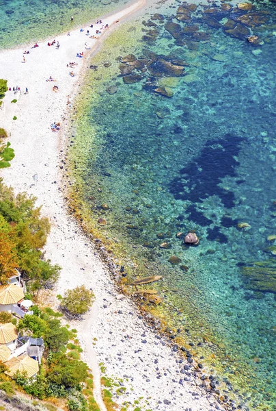 Eiland van Isola Bella en het strand in Taormina, Sicilië, Italië — Stockfoto