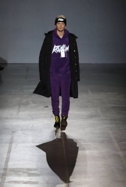 Ukrayna Moda Haftası Fw19-20: Sofia Rousinovich tarafından toplama