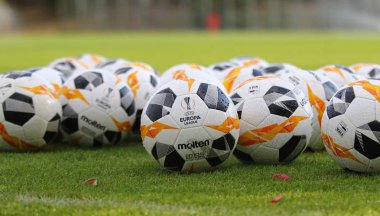 Uefa Avrupa Ligi resmi maç topları