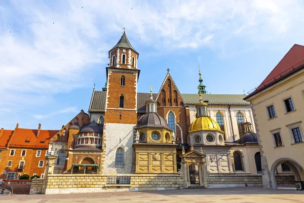 Wawel katedrális Krakkóban, Lengyelország — Stock Fotó