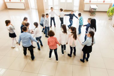 mola sırasında çocuk