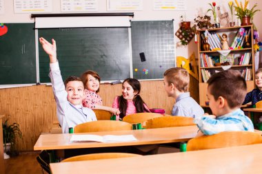 öğrenciler birlikte eğlenin