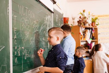 çocuklar özel bir şey çekmek istiyorum