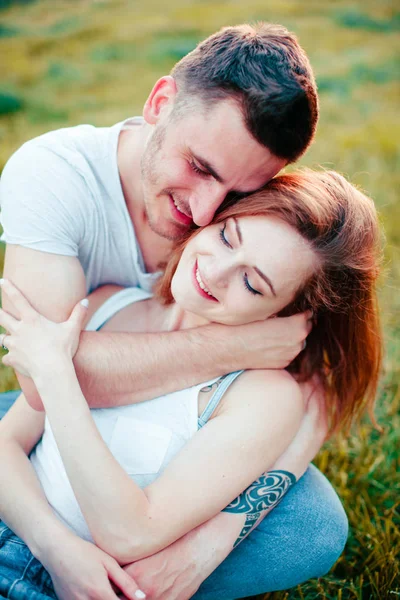 The couple enjoying each other — Stock Photo, Image