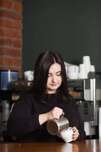 Process making of cappuccino — Stock Photo, Image