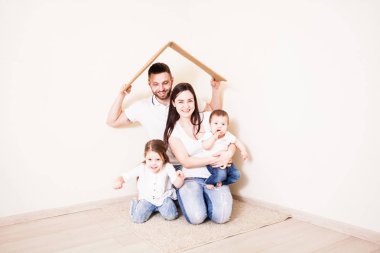 Yakışıklı aile, konseptine korur