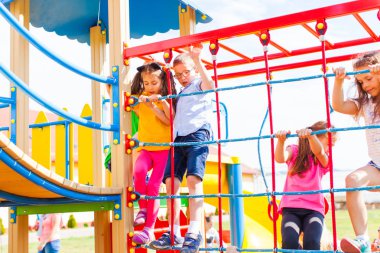 Çocuklar için eğitim görevler