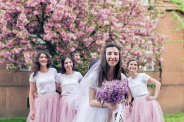 Müstakbel holding çiçekler