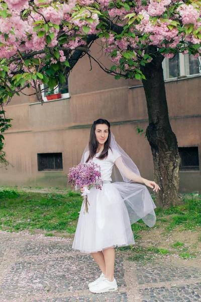 Strauß der Braut auf dem Polterabend — Stockfoto