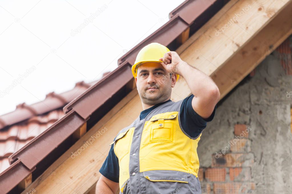 The man on the construction site, new building
