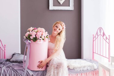 Beklenmeyen bir odada hediyesi