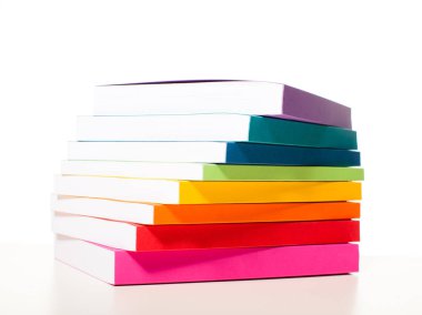 Renkli beyaz kitap koleksiyonu