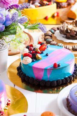 Modern tatlı - pasta ve tatlılar vitrin