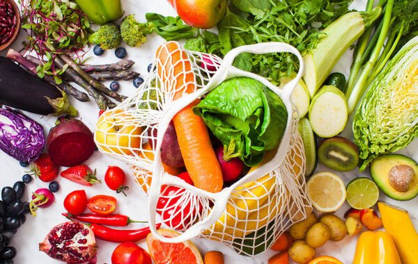 Доставка свежих органических овощей и фруктов
.
