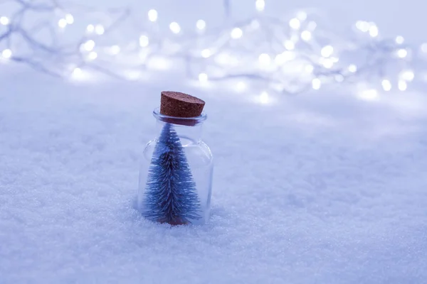 Silver och vitt bokeh ljus defocused. abstrakt bakgrund — Stockfoto