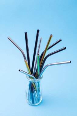 Yeniden kullanılabilir ve plastik kullanımını azaltmak için paslanmaz çelik pipetler