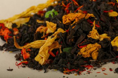 Aroma çay yığın meyve, meyveler ve otlar ile