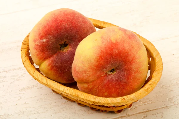 stock image Sweet and juicy peaches