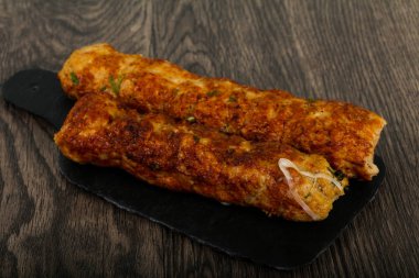 Soğanlı ve maydanozlu tavuk Kofta.