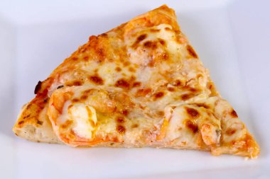 Dilim Pizza karides ve yumuşak peynir ile