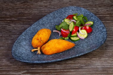 Geleneksel Kiev pirzola