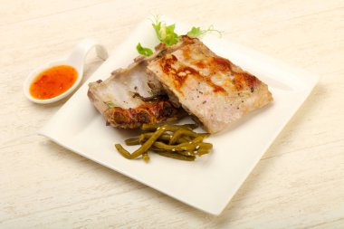 Kavrulmuş domuz yedek kaburga görünümü Kapat