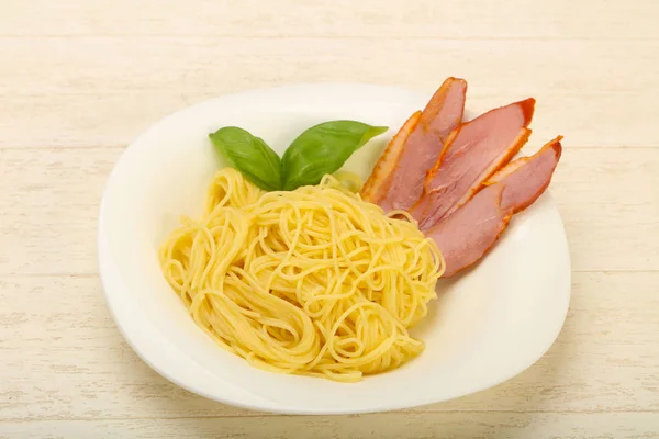 Pasta Duck Breast — Stock Photo, Image