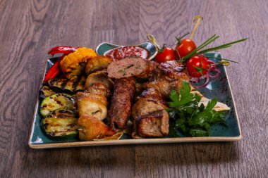 Izgara plakası mix ürün yelpazesine et