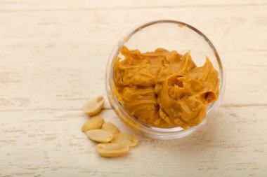 Fındık fıstık ezmesi