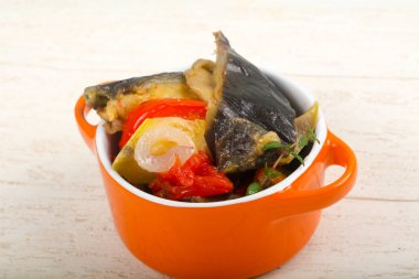 Buğulanmış sebze - patlıcan, domates, biber ve kabak