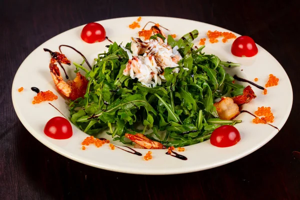Salad Prawn Crab Served Red Caviar — Stock Photo, Image