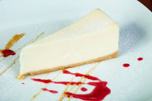 Sweet Cheesecake Syrope Plate — Stock Photo, Image