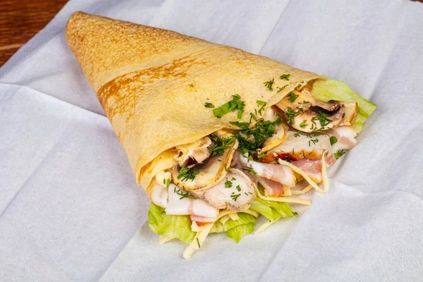 Tavuk jambon, gözleme ve mantar