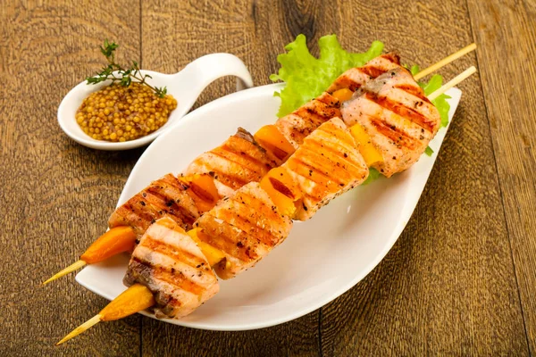 Grilled Salmon Skewer Dijon Mustars Sauce — Stock Photo, Image