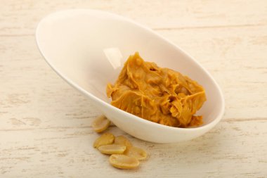 Fındık fıstık ezmesi