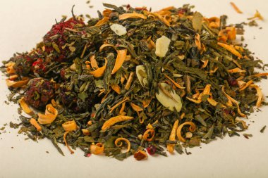 Aroma çay yığın meyve, meyveler ve otlar ile